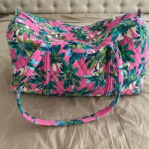 Pre-owned Vera Bradley Weekender/Duffle Bag
